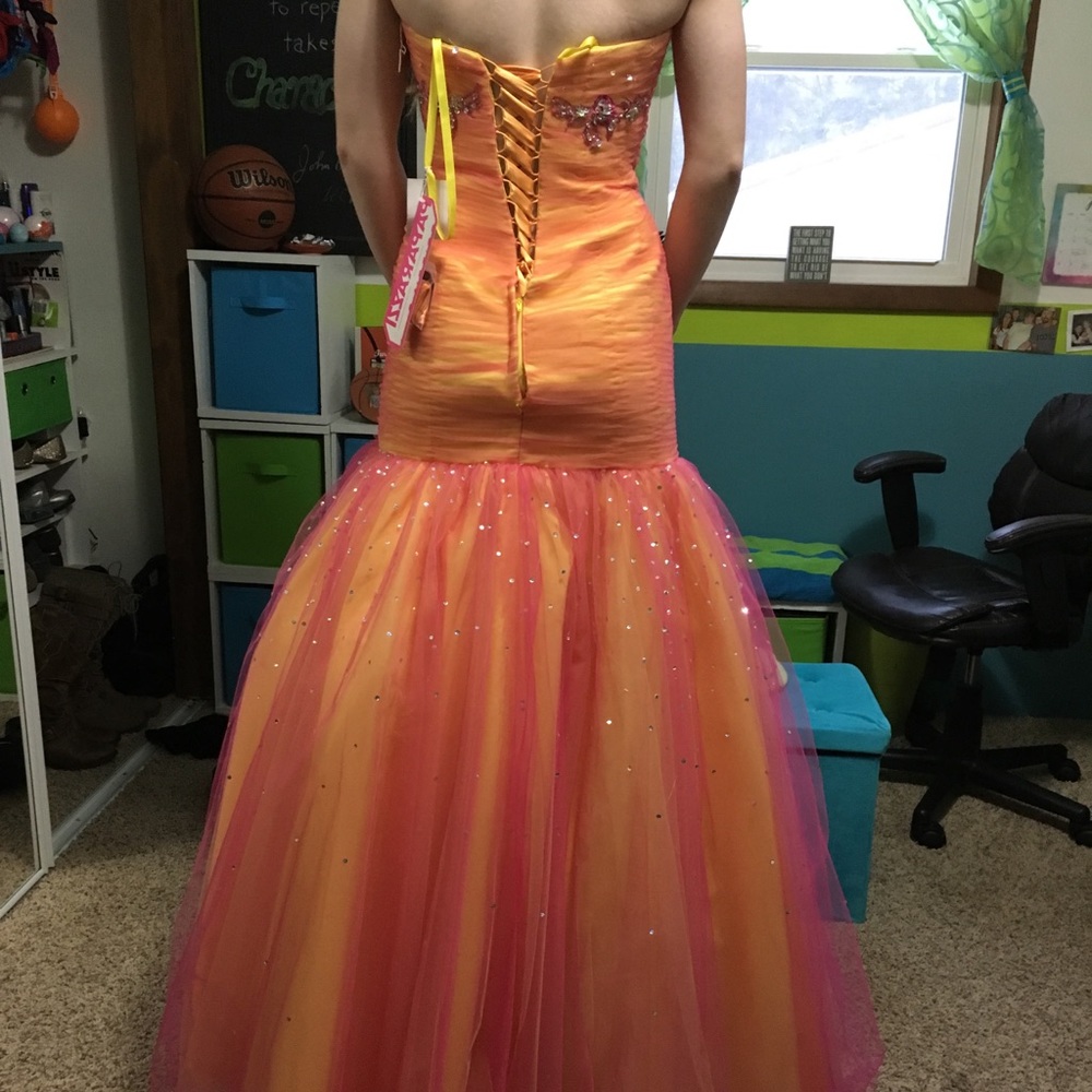 Madeline Gardner Mori Lee Prom Dress - Picture 6 of 6